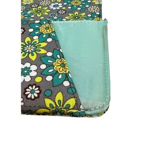 Vera Bradley lemon parfait travel wallet 9” X 4” - Picture 5 of 16
